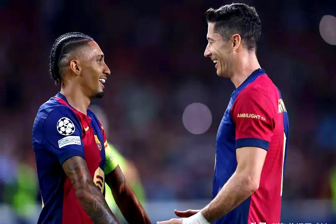 巴萨逆转曼城，佩德里高光表现