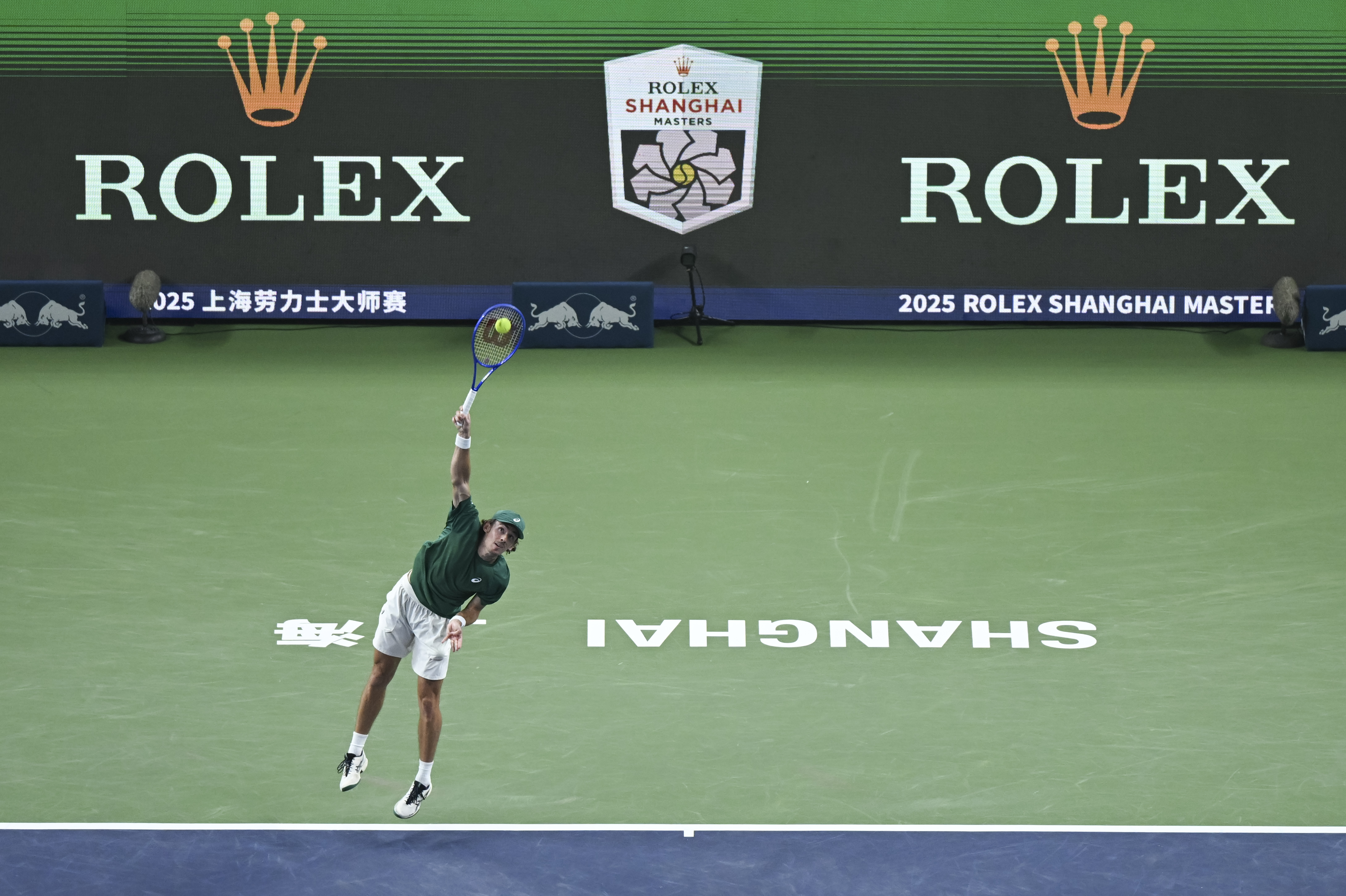 日本网球队绝杀欧洲网球队，梅德韦杰夫制霸全场的简单介绍