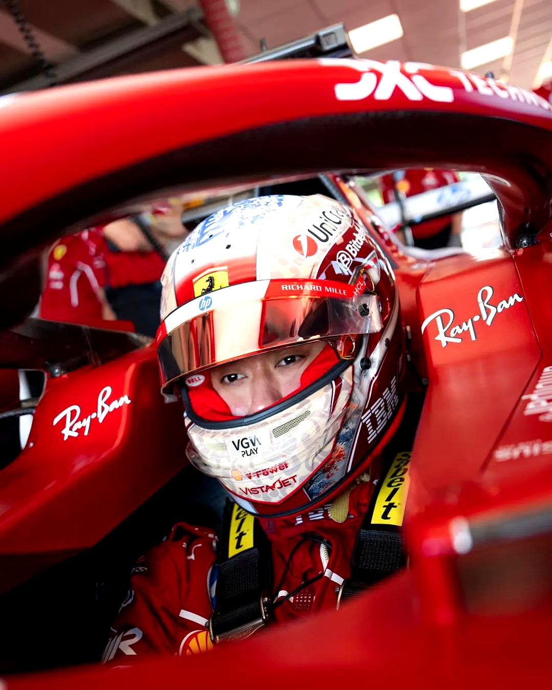 索伯车队横扫法拉利，周冠宇扛起全队