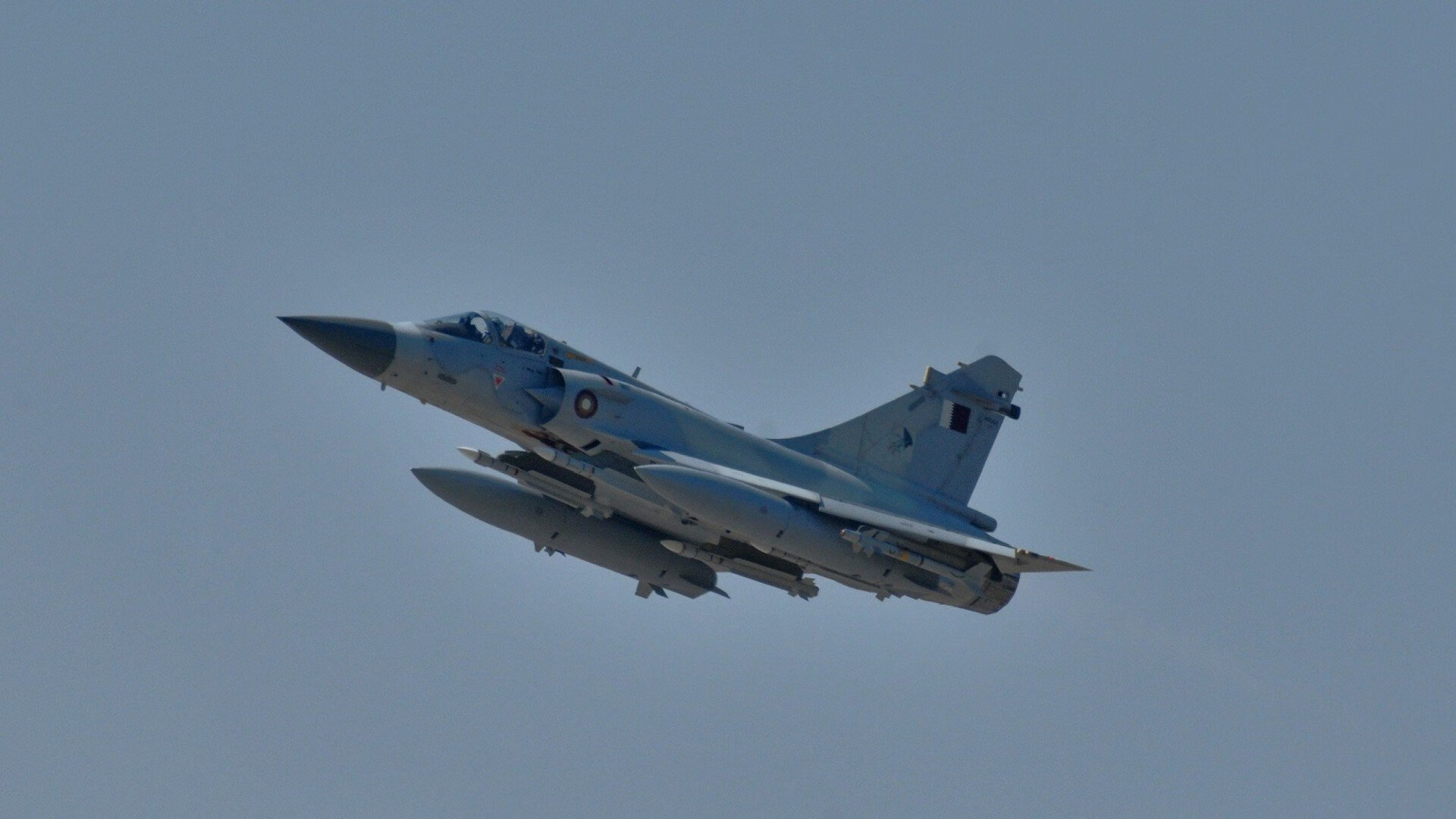 冷门与纪录,足球世界的平行叙事—伊拉克的团队胜利与奥斯梅恩的个人飞跃